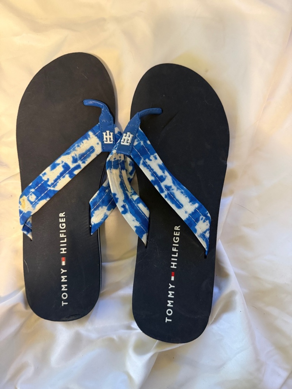 Tommy Hilfiger Blue Navy Tie-Dye Strap Flip Flops